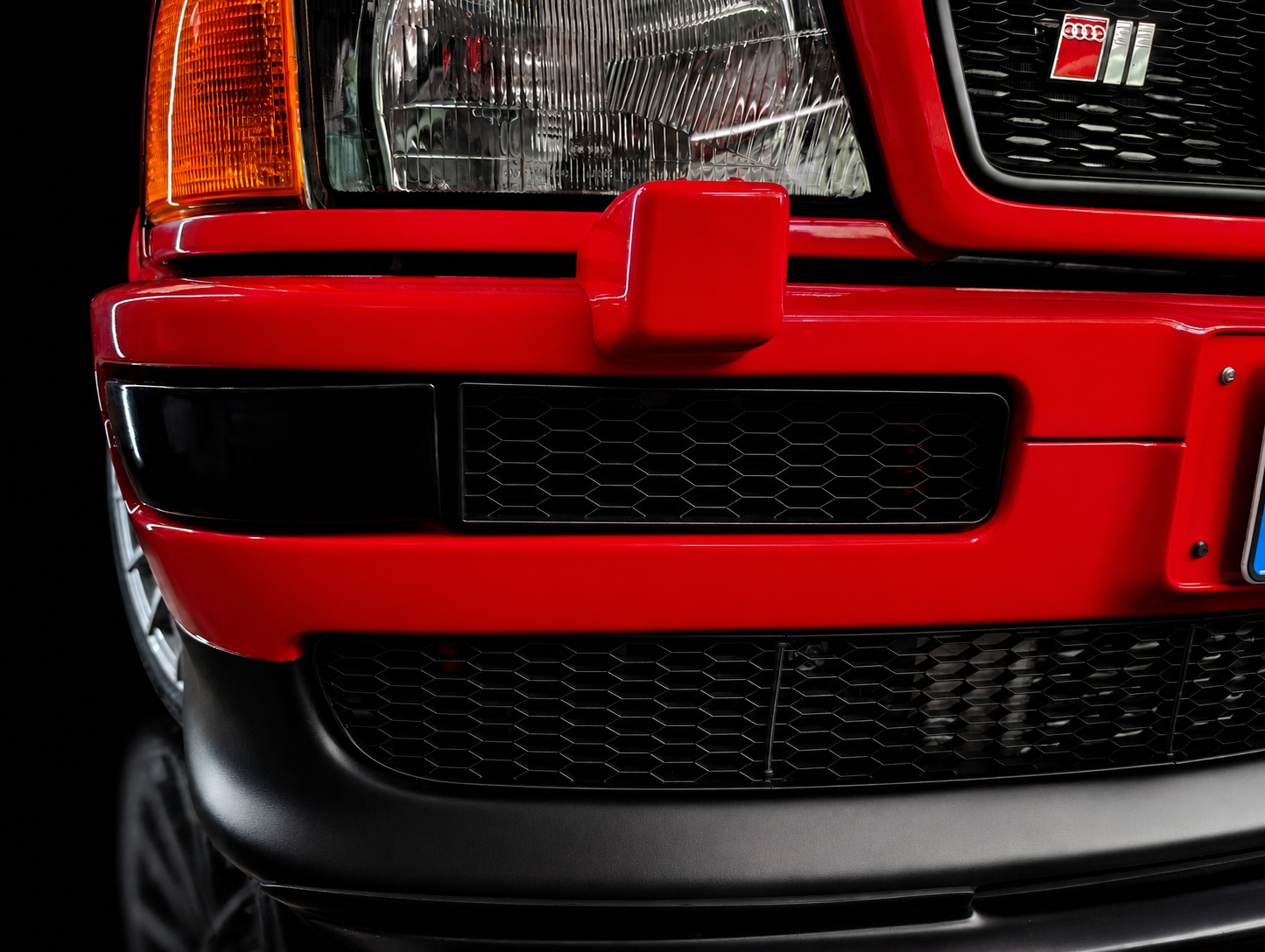 Audi 80 Air Intakes – RS2-Wabengitter Bild 1